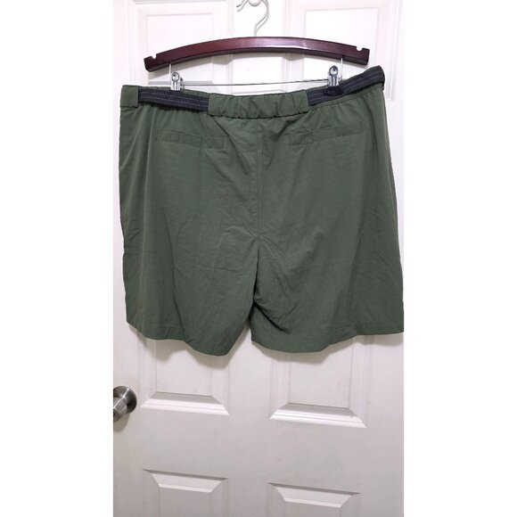 L.L.Bean Men's Quick-Dry Nylon Hiking Plus Sized Shorts Adjustable Belt Olive Gr - Picture 3 of 8